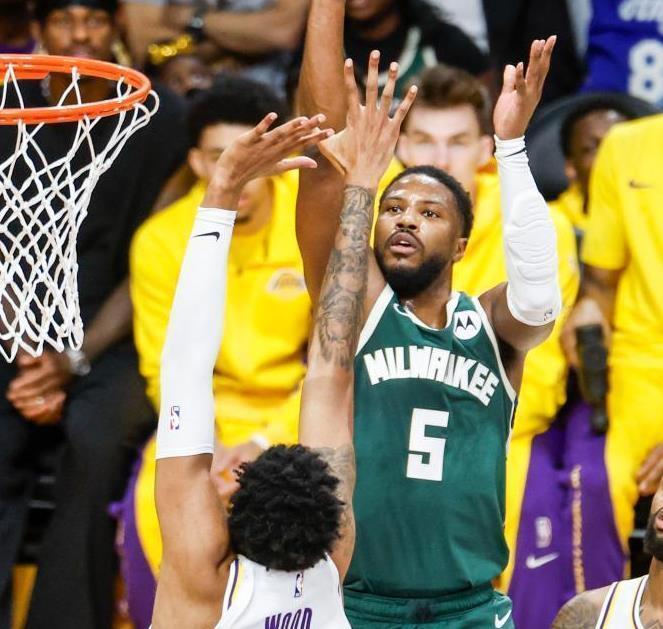 更深刻的洞 更深刻的洞