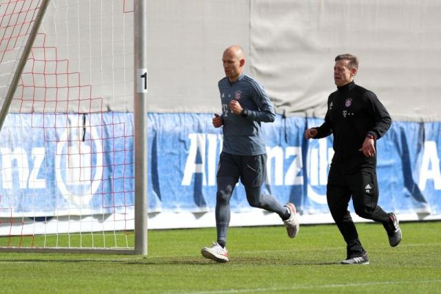 两名新援的 两名新援的