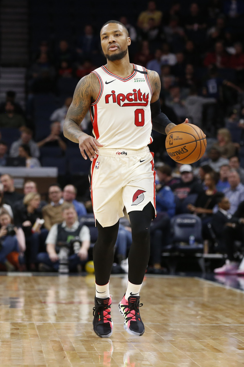 西蒙斯向快船索赔50万美元，怒斥鲍尔默为白眼狼