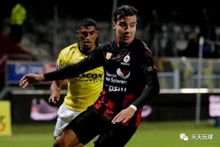 持球后卫在 持球后卫在